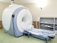 MRI（核磁気断層）